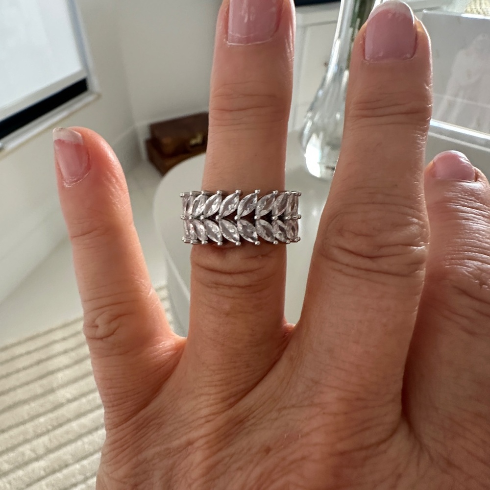 Brand new ladies eternity ring white size 7
